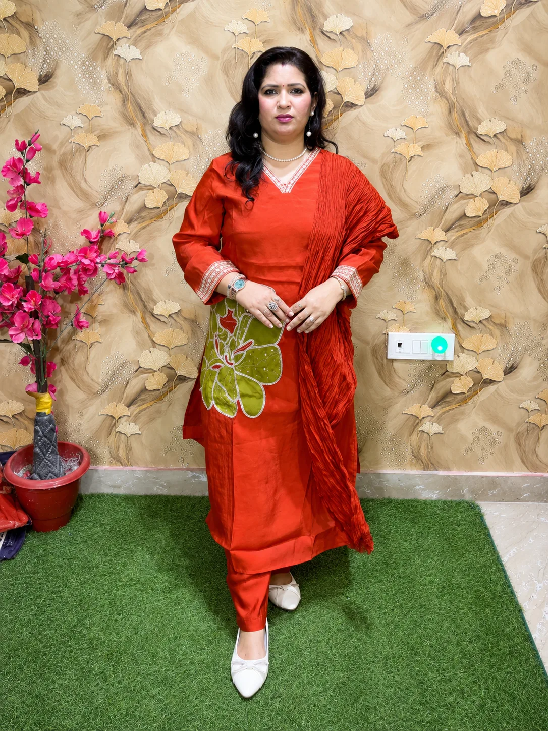 Premium Silk 3-Piece Embroidered Kurta Pant Set with Appliqué Work & Silk Dupatta 