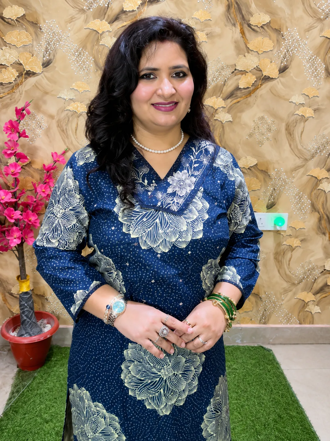 Women’s Pure Cotton Navy Blue 2-Piece Kurta Set with Embroidered V-Neck & Pocket 