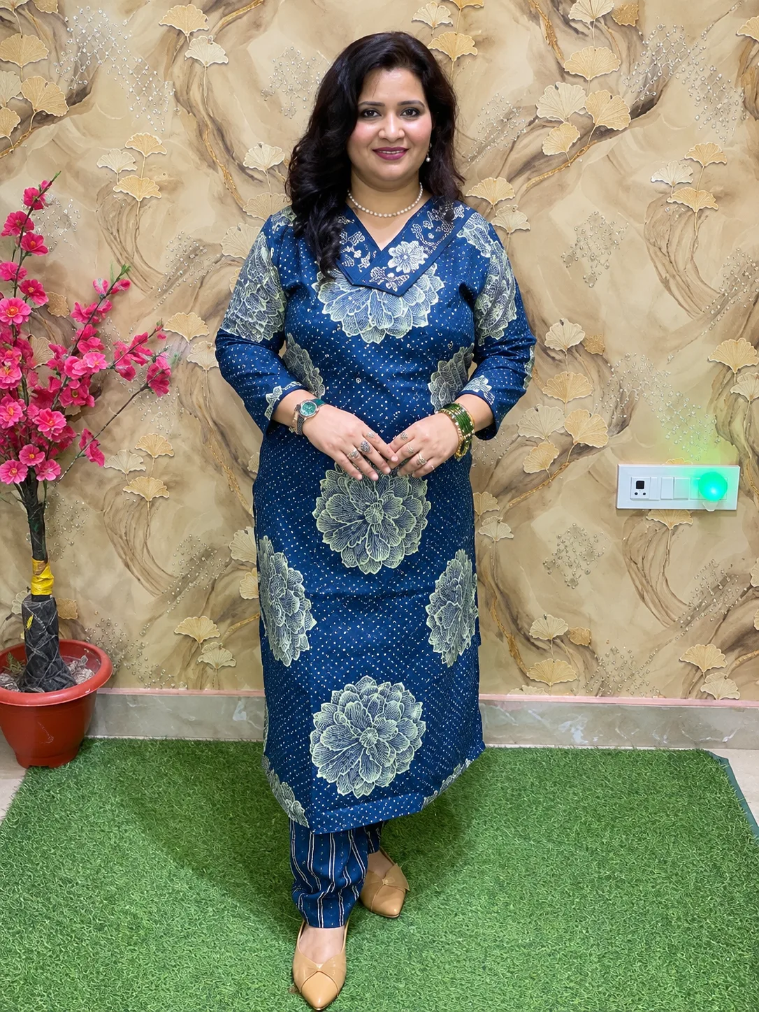 Women’s Pure Cotton Navy Blue 2-Piece Kurta Set with Embroidered V-Neck & Pocket
